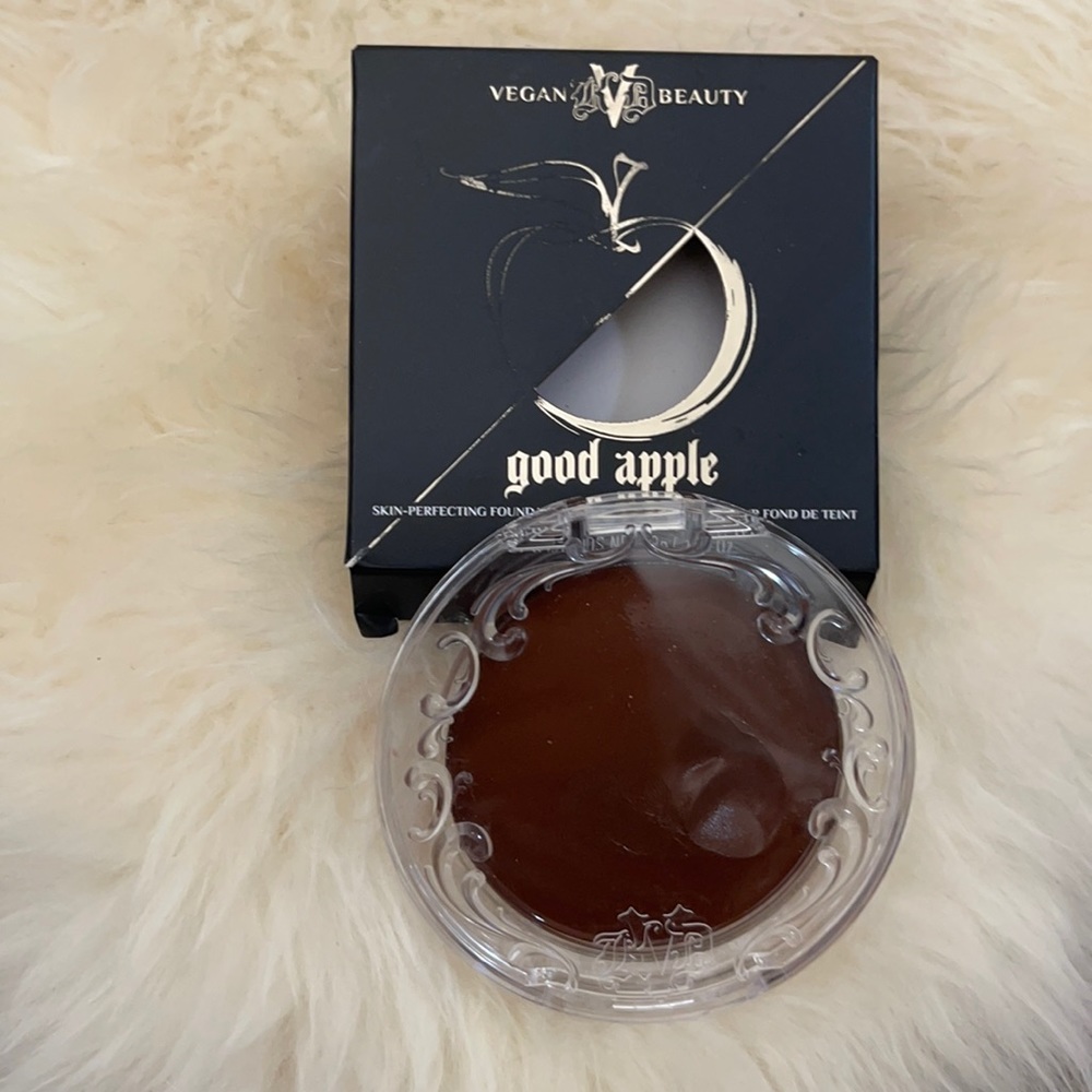 Good Apple Skin-Perfecting Foundation Balm